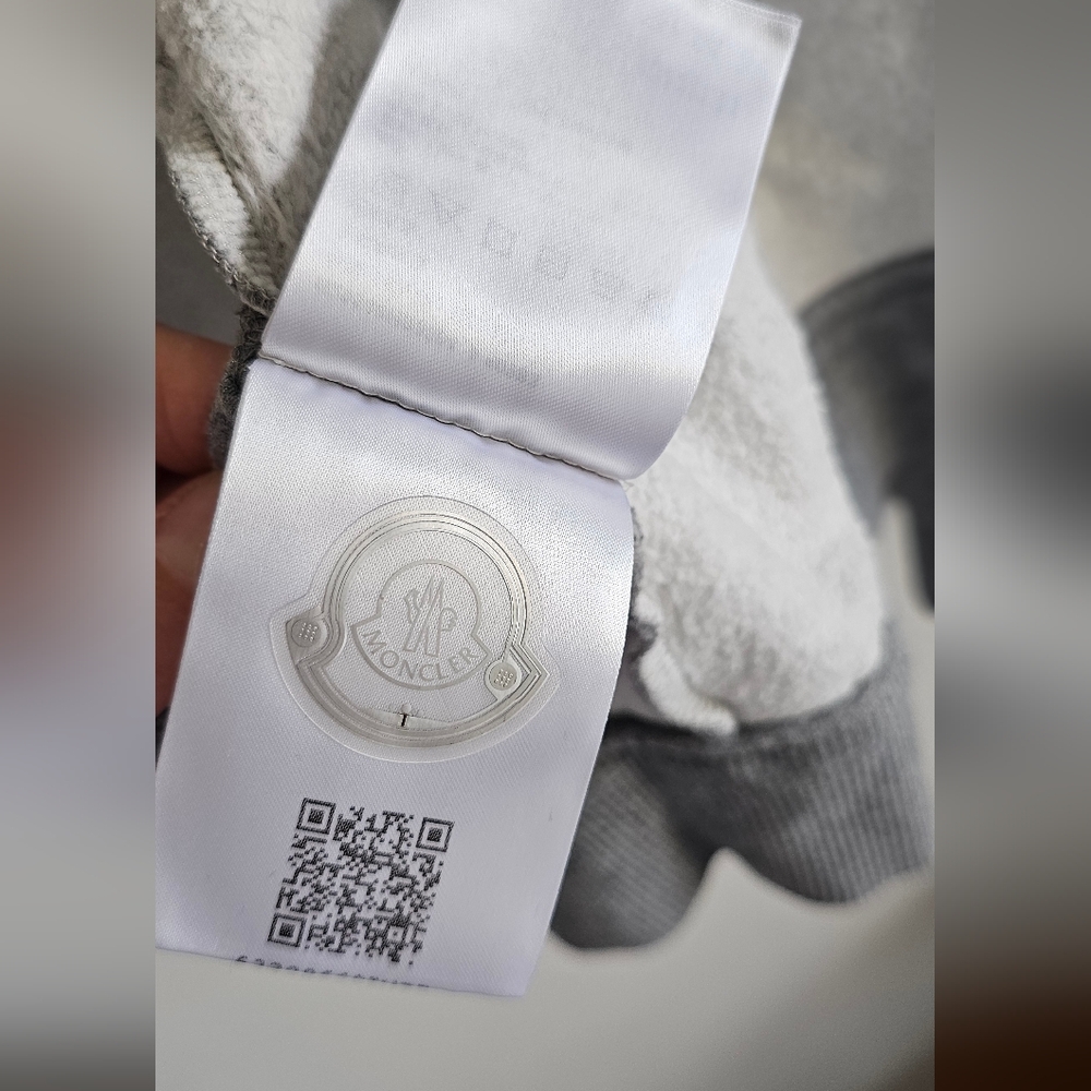 Moncler Boy's Gray Hoodie 100% Cotton Size 14 - Picture 7 of 11